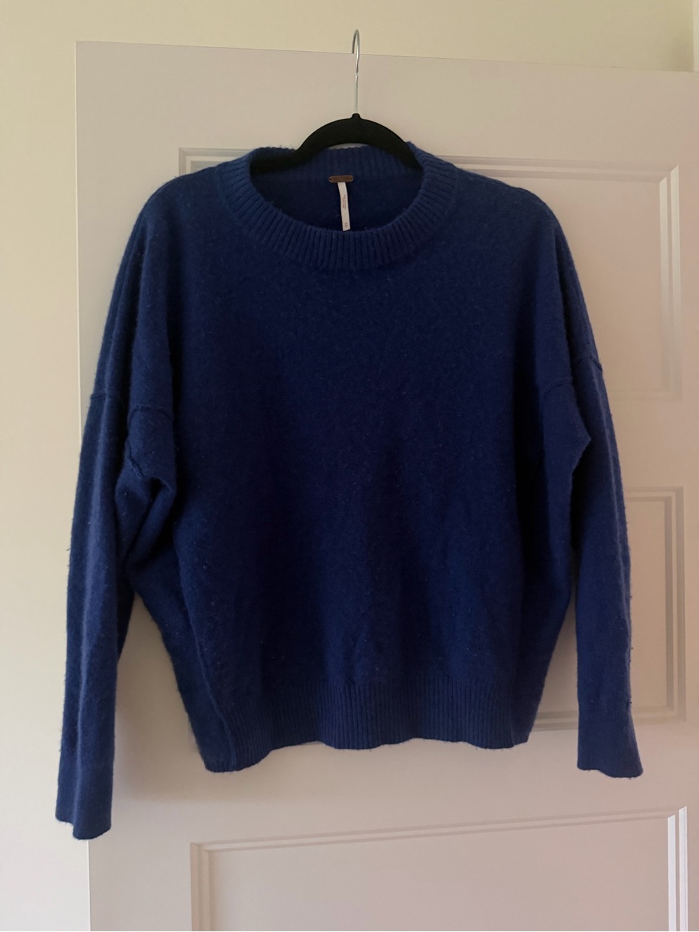 Free people bright blue cashmere sweater size XS oversized